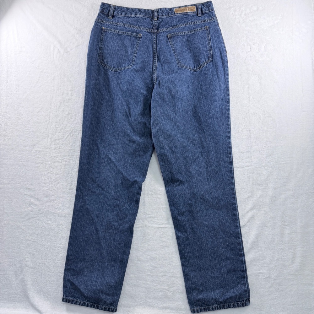 Bill Blass Jeans Easy Fit Blue Straight Leg 5-Pocket Denim Size 14 - Picture 2 of 8
